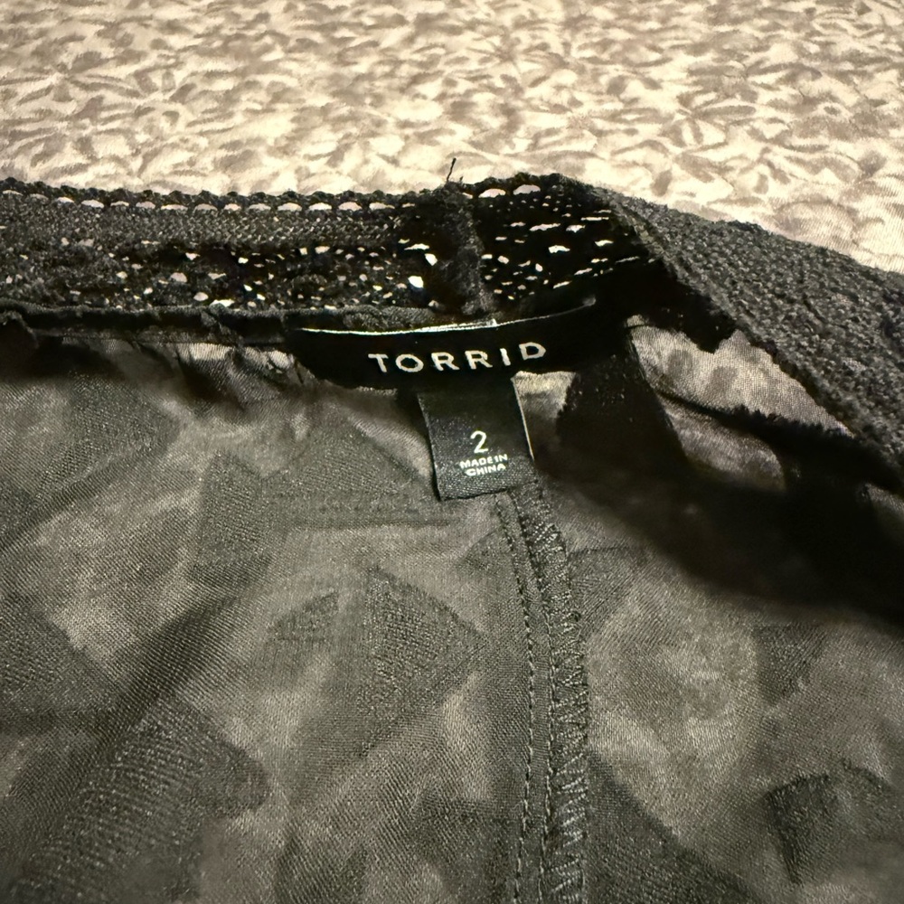 Torrid black Ruana. - Picture 2 of 4